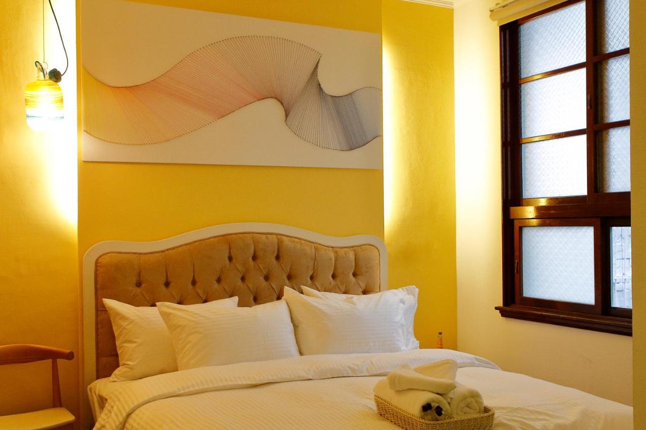 Bed and Breakfast My Way House 好巷一弄民宿 Tainan Exterior foto