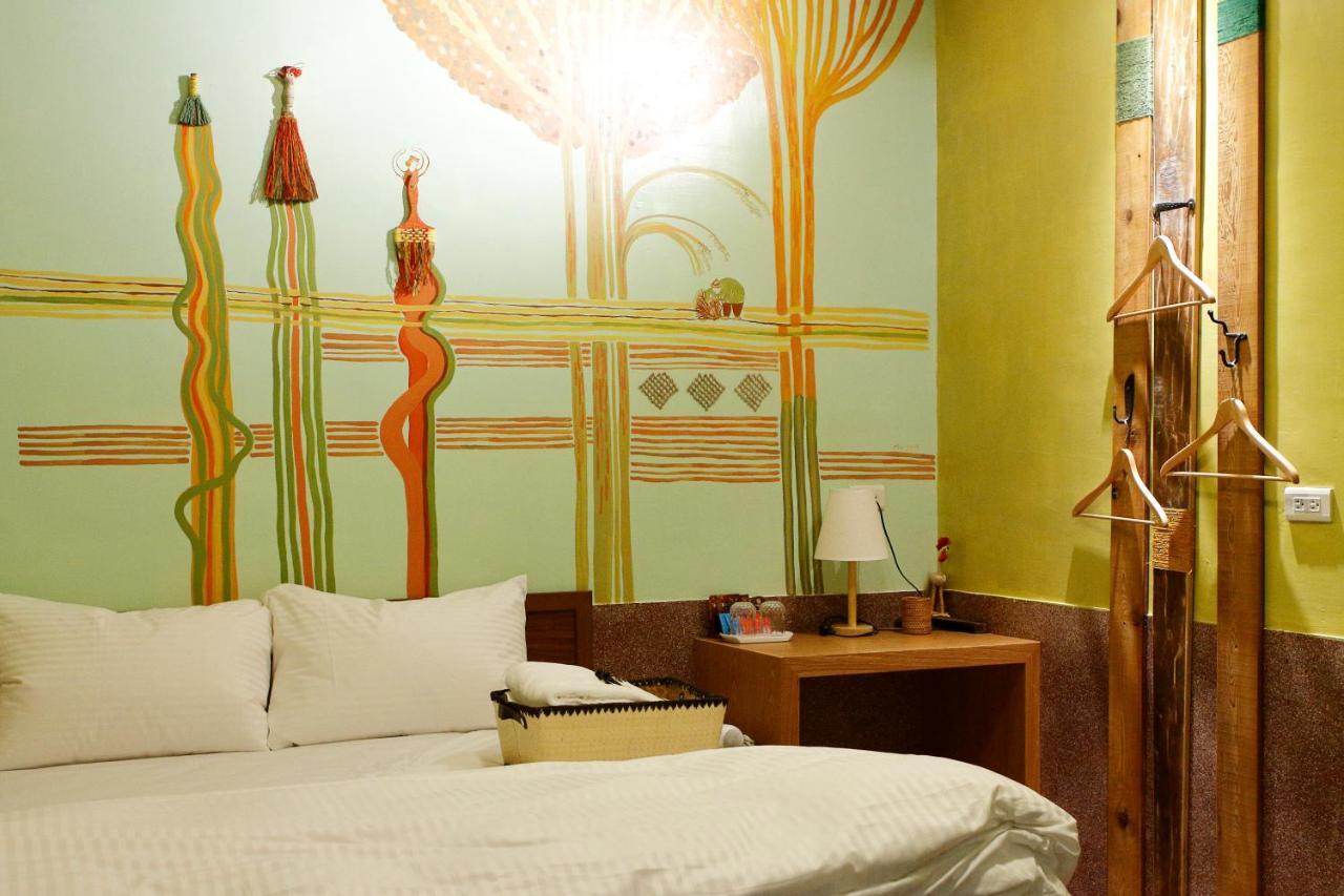 Bed and Breakfast My Way House 好巷一弄民宿 Tainan Exterior foto